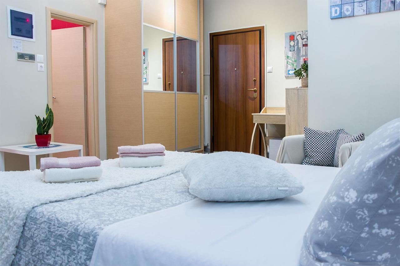 City Stay Alexandras Av. Atene Esterno foto