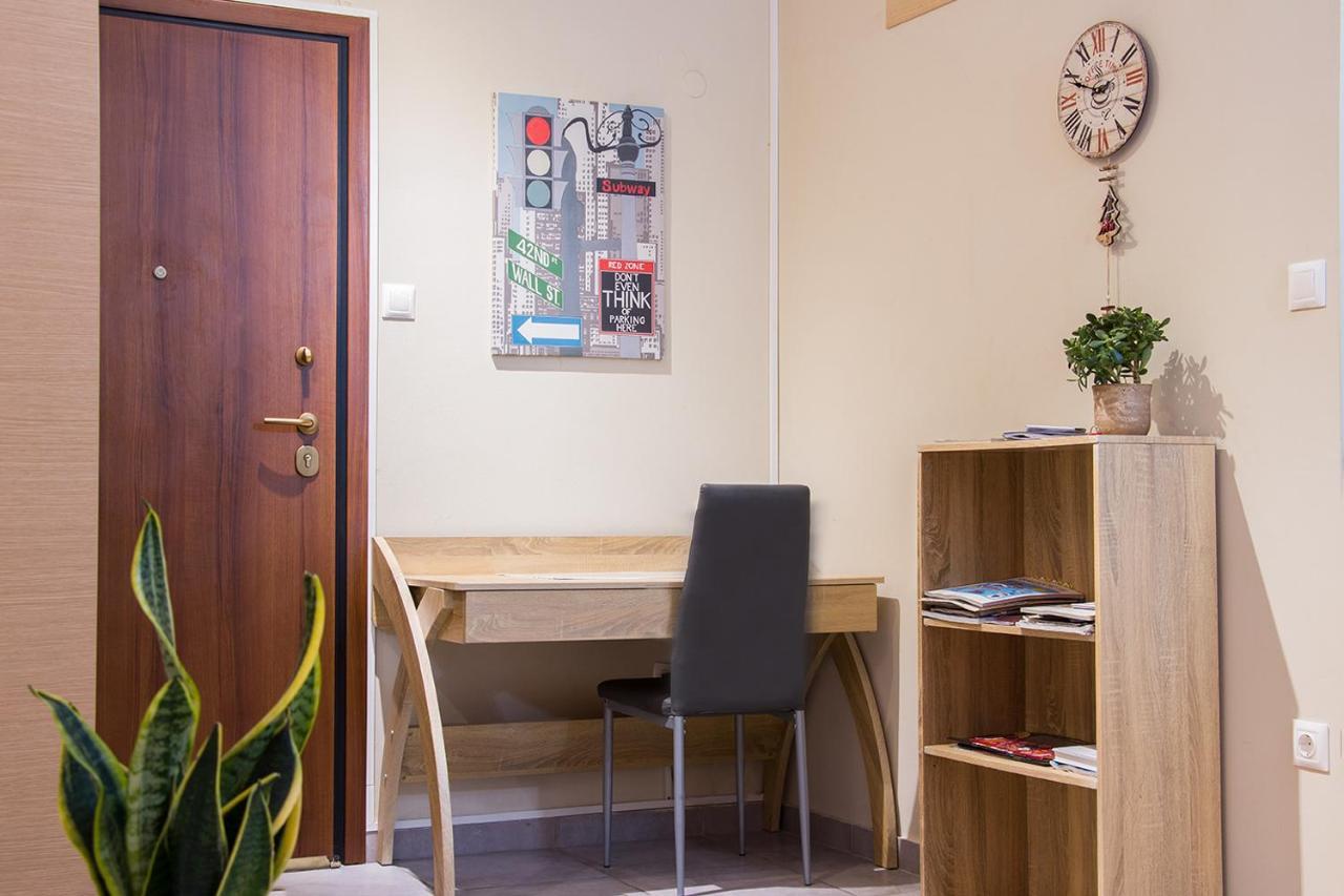 City Stay Alexandras Av. Atene Esterno foto